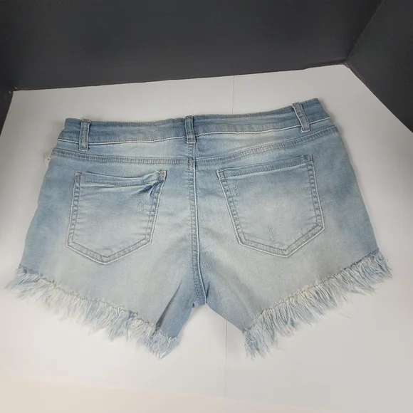 Wax Jeans Shorts  NWT Large - Picture 8 of 8